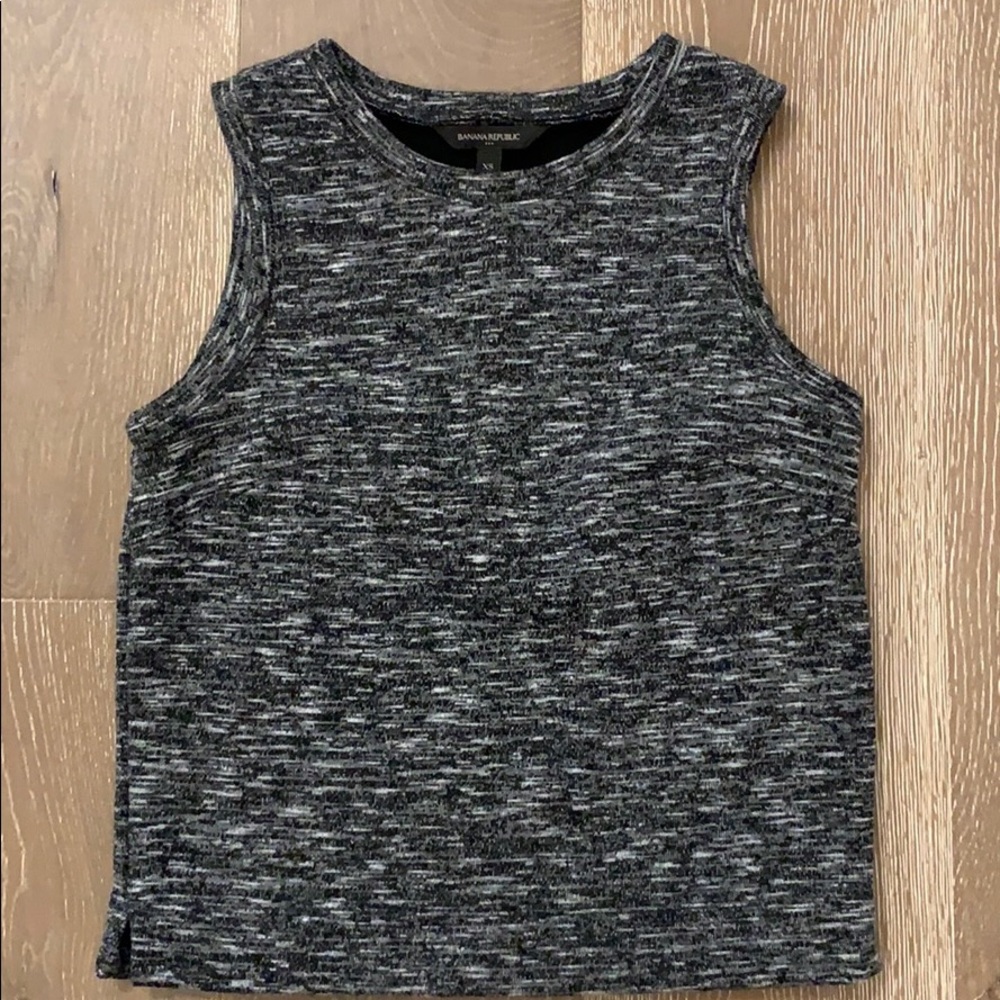 Banana Republic sleeveless sweater top